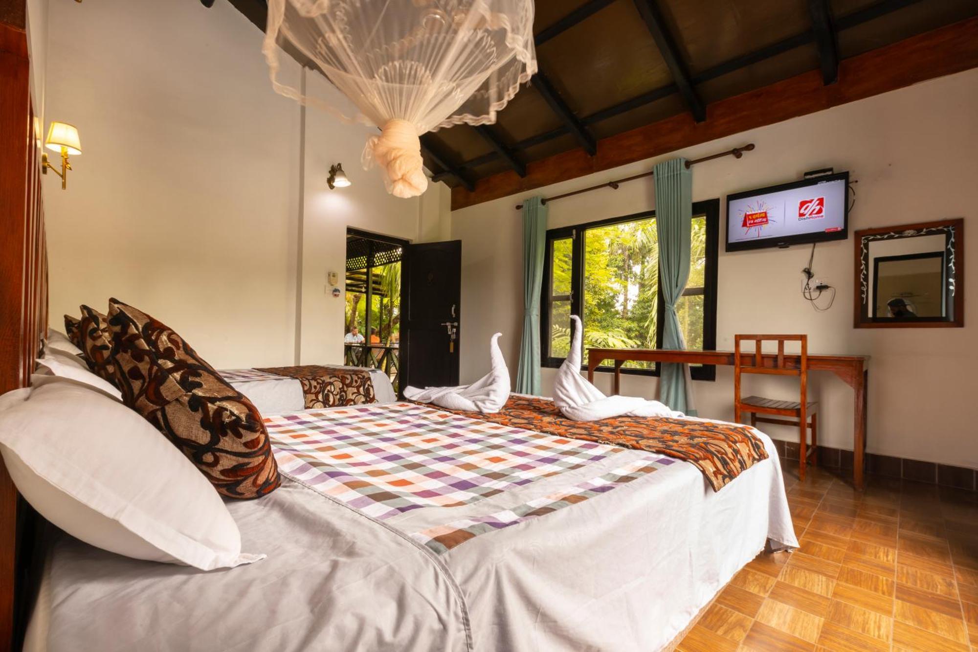 Hotel Parkside & Swimming Pool-Between Greenery And Azure ,Your Perfect Retreat จิตวัน ภายนอก รูปภาพ