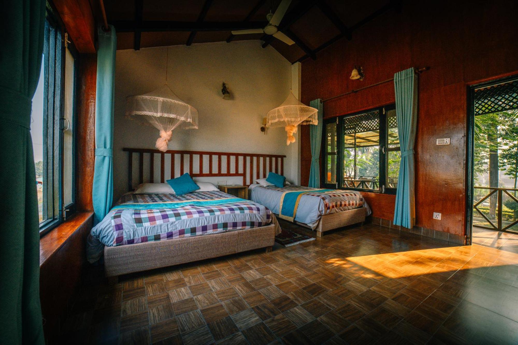 Hotel Parkside & Swimming Pool-Between Greenery And Azure ,Your Perfect Retreat จิตวัน ภายนอก รูปภาพ